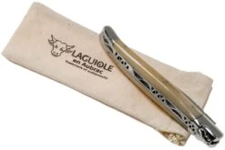 Laguiole En Aubrac Classic 12cm Corne L0212PCI-FSI1 19 Laguiole En Aubrac Classic 12cm Corne L0212PCI-FSI1 -Vic Boutique AUL0212PCI FSI1 09 laguiole en aubrac v201908