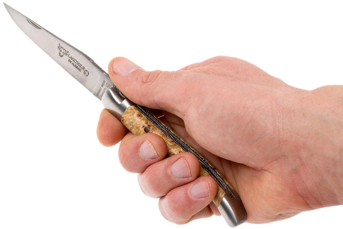 Laguiole En Aubrac 12cm Double Plates, Châtaigne Poncé Main, L0712NWI-FSB1 10 Laguiole En Aubrac 12cm Double Plates, Châtaigne Poncé Main, L0712NWI-FSB1 – Image 8