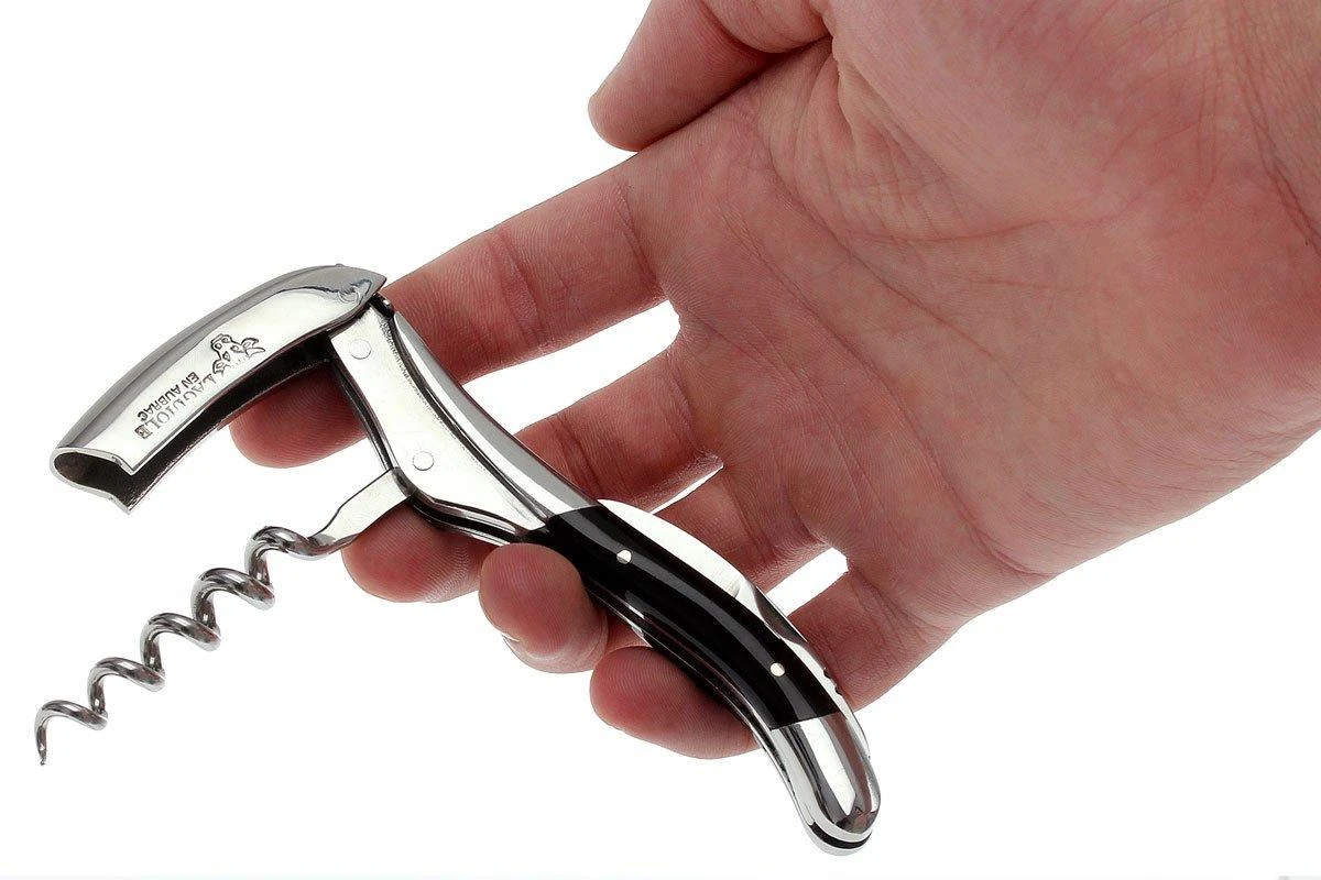 Laguiole En Aubrac Couteau Sommelier Manche En Corne De Buffle Noire 6 Laguiole En Aubrac Couteau Sommelier Manche En Corne De Buffle Noire – Image 4