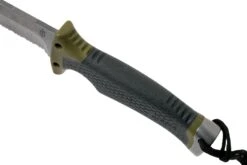 Gerber Ultimate Survival Fixed Blade 30-001830 Serrated Edge Couteau De Survie -Vic Boutique GE30 001830 05 gerber