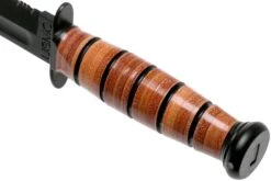 KA-BAR Short USMC 1252 Couteau à Lame Fixe Partiellement Dentelé, étui En Cuir -Vic Boutique KA1252 04 ka bar