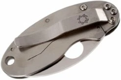 Spyderco - C29P Cricket SS -Vic Boutique SPC29P 04 spyderco cricket ss spc29p d4