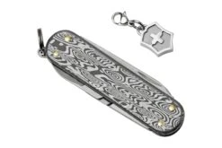 Victorinox Classic SD Brilliant, Damast, 0.6221.34 Couteau Suisse -Vic Boutique VT0 6221 34 05 victorinox