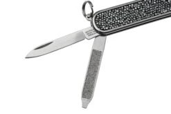 Victorinox Classic SD Brilliant, Crystal 0.6221.35 Couteau Suisse -Vic Boutique VT0 6221 35 03 victorinox