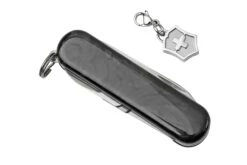 Victorinox Classic SD Brilliant, Carbon, 0.6221.90 Couteau Suisse -Vic Boutique VT0 6221 90 05 victorinox