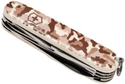 Victorinox Huntsman Desert Camouflage 1.3713.941 Couteau Suisse -Vic Boutique VT1 3713 941 05 victorinox vt1 3713 941 05