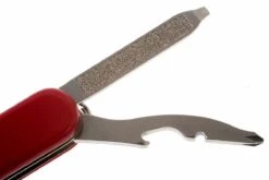 Victorinox Rambler, Rouge 5V06363, Couteau Suisse -Vic Boutique VT5V06363 04 victorinox rambler vt5v06363 d4