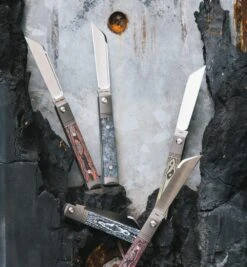 Jack Wolf Feelgood Jack FEELG-01-FCWS Fat Carbon White Storm, Couteau De Poche -Vic Boutique jackwolf JW FEELG 01 CCLC JW FEELG 01 CCBP JW FEELG 01 FCWS hakd 2023